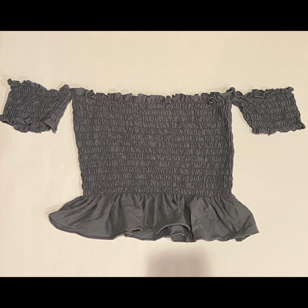 URBAN OUTFITTERS!! Truly Madly Deeply Top
